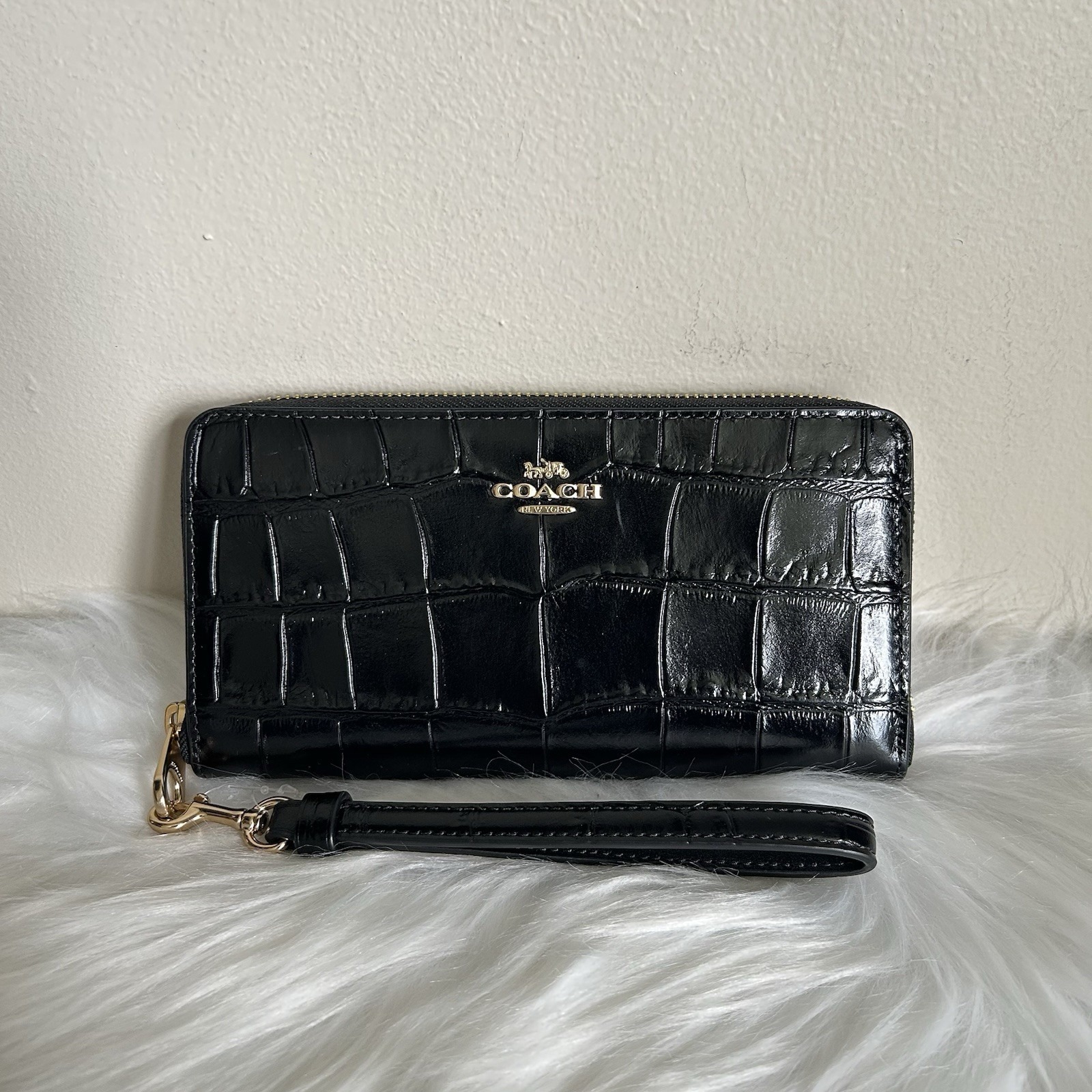 Coach Ct083 Black Croc Embossed Leather Large Phone Wallet Wristlet New